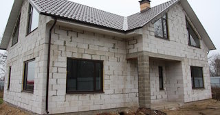 Фасад из газобетона для дома в Вологде - HOUSE-STROY35, качественная отделка от 2036 руб.